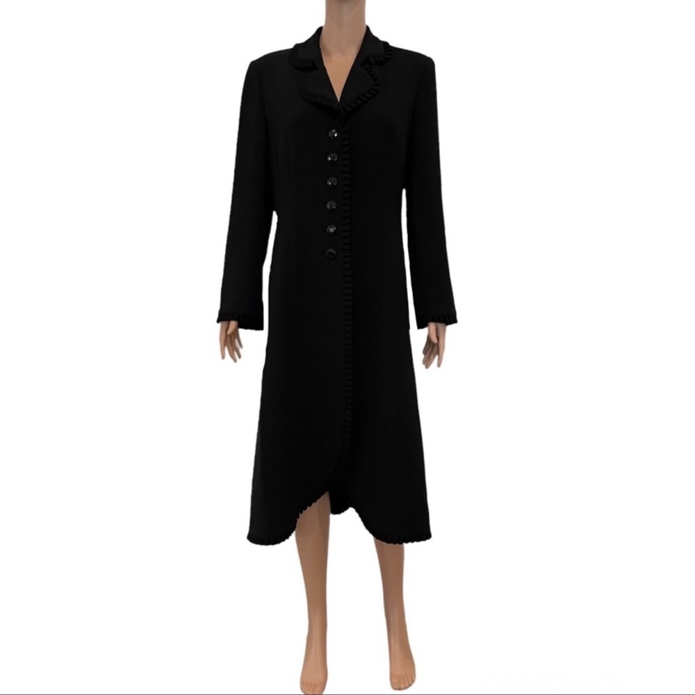 PRICE FIRM🚨 Vintage Lorina La Zinni Collection Paris Black Pleated Trim Coat 10